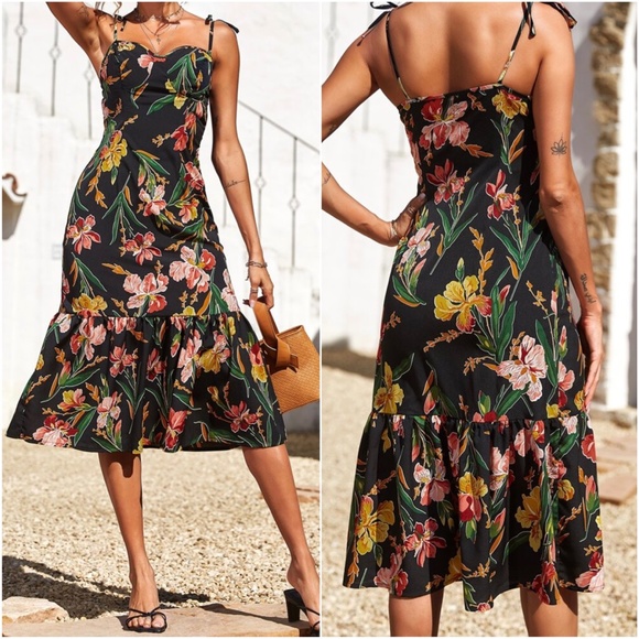 Boho Floral Print Cami Cottagecore Dress - Picture 3 of 3